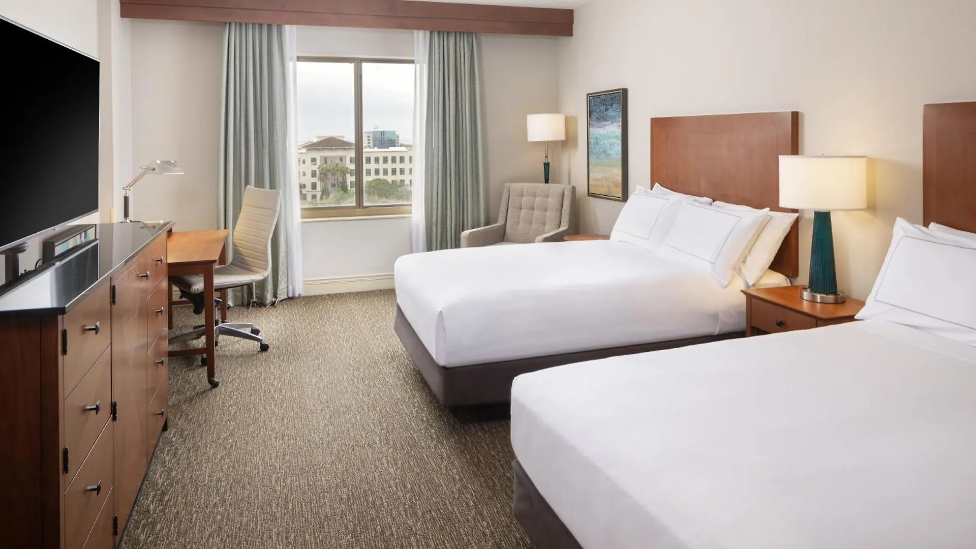 ****  Hilton St. Petersburg Carillon Park Hotel United States